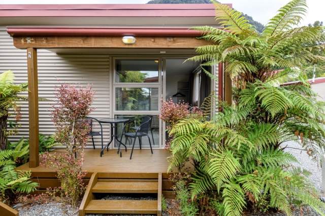 10 Cottages Franz Josef