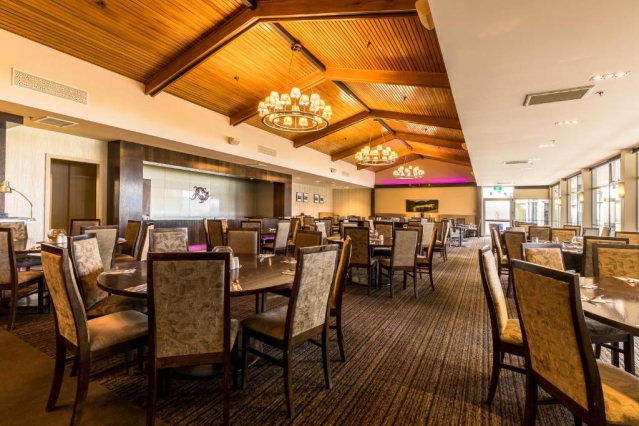 Distinction Te Anau Hotel & Villas