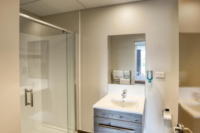 Ramada by Wyndham Remarkables Park