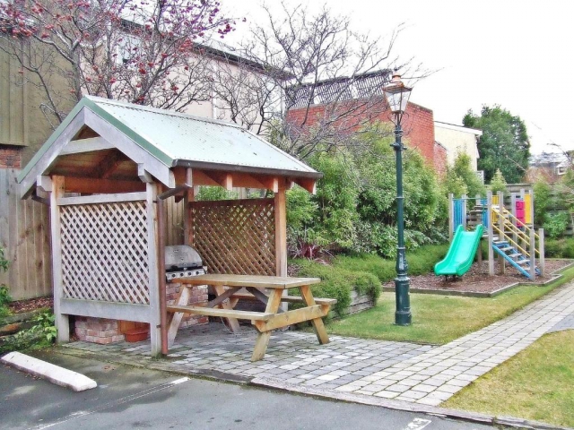 Woodlands Motels and Apartments