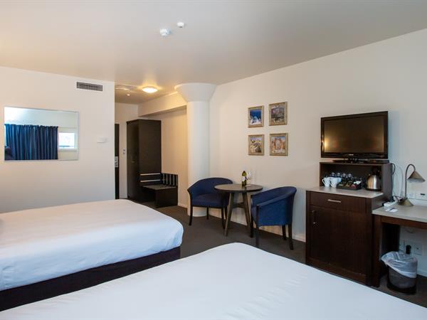 Distinction New Plymouth