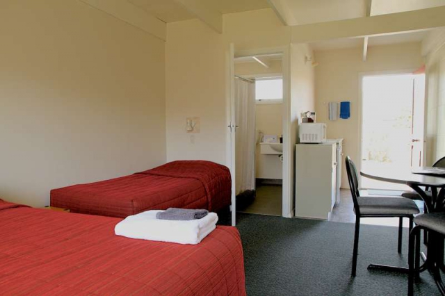 252 Beachside Motels and Holiday Park