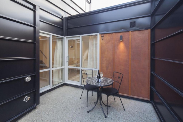22 Hallenstein Apartments by StaySouth