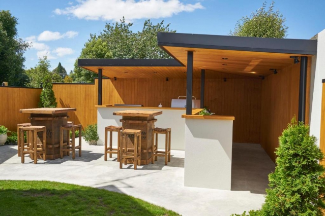 Radfords on the Lake