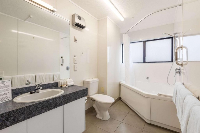 The Parnell Hotel & Conference Centre