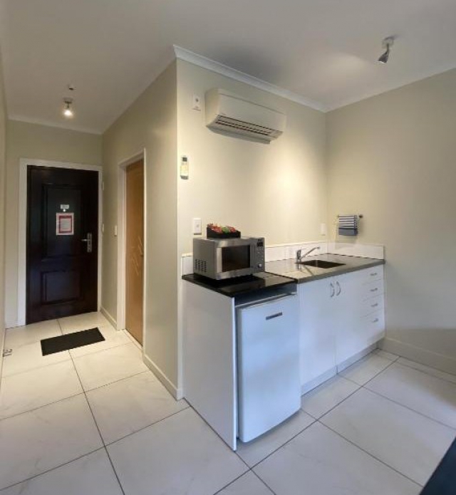 Saxton Lodge 