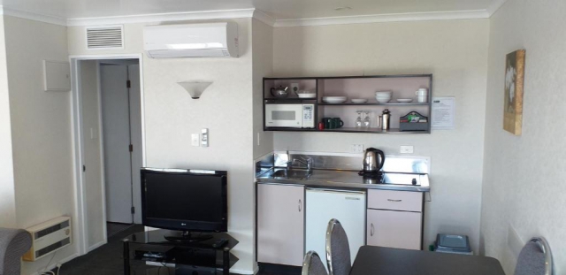 Shadzz Motel & Conference Centre