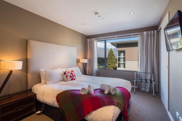 LakeRidge Queenstown by StaySouth