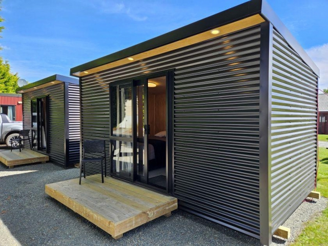 Te Anau Top 10 Holiday Park