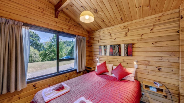The Chalets Motel 