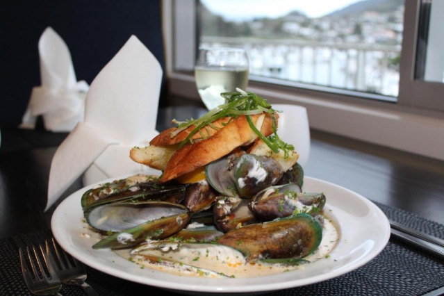 Picton Beachcomber Inn