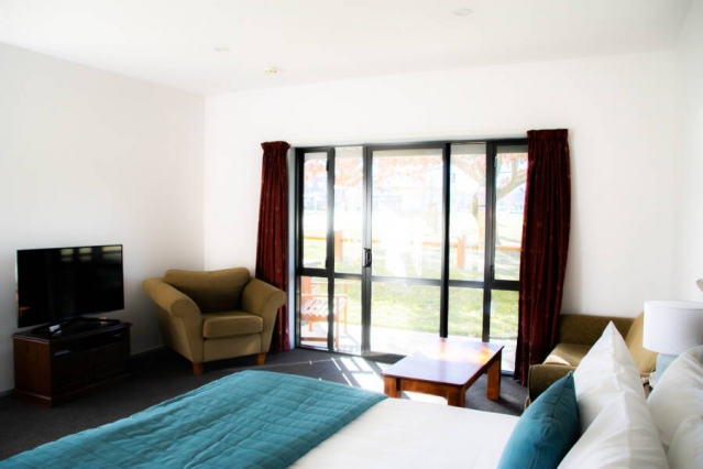 Carrick Lodge Motel
