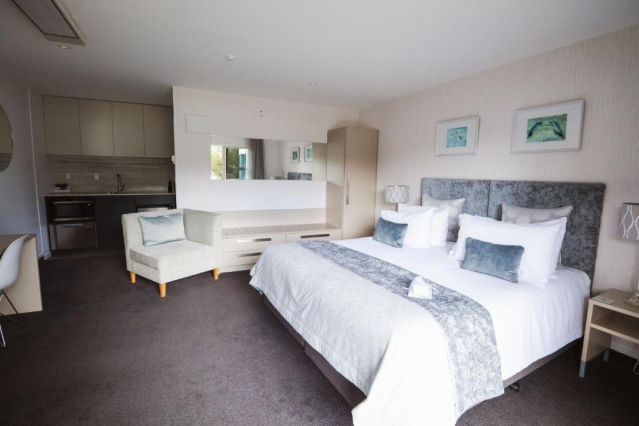 Radfords on the Lake