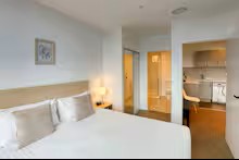 Ramada by Wyndham Victoria Street West
