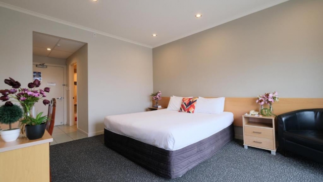 The Garden Hotel & Restaurant