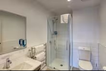 Ramada by Wyndham Victoria Street West