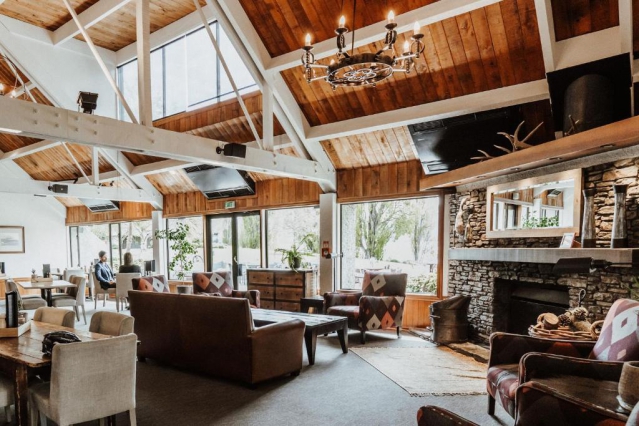 Edgewater Wanaka Hotel