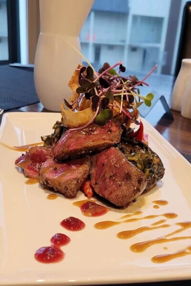 Picton Beachcomber Inn