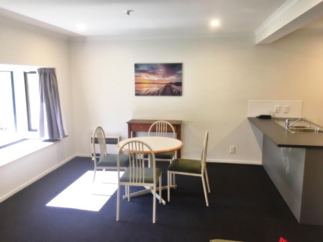 Woodlands Motels and Apartments