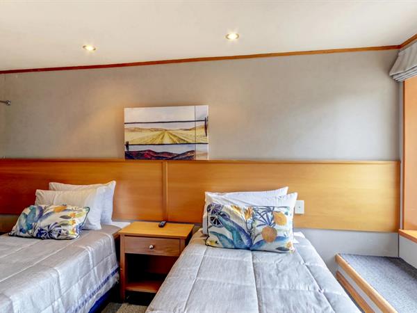 Distinction Te Anau Hotel & Villas