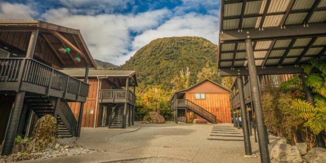 Rainforest Retreat and Holiday Park 