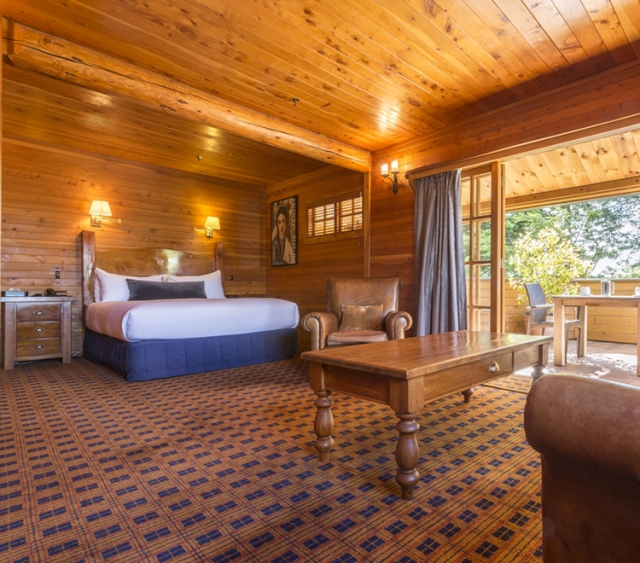 Powderhorn Chateau
