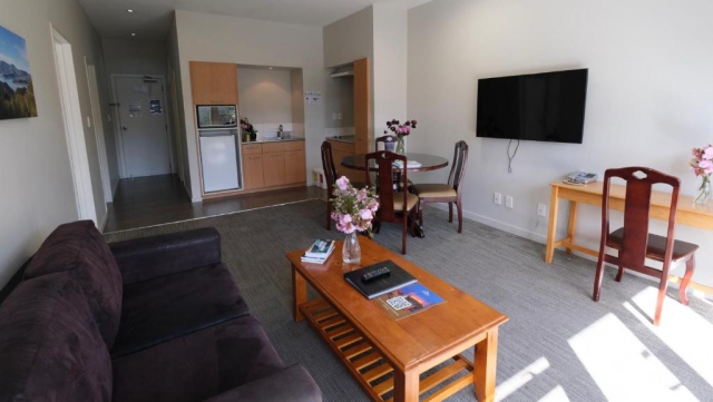 The Garden Hotel & Restaurant