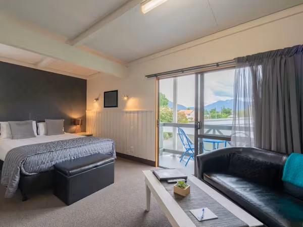 Asure Explorer Motel & Apartments