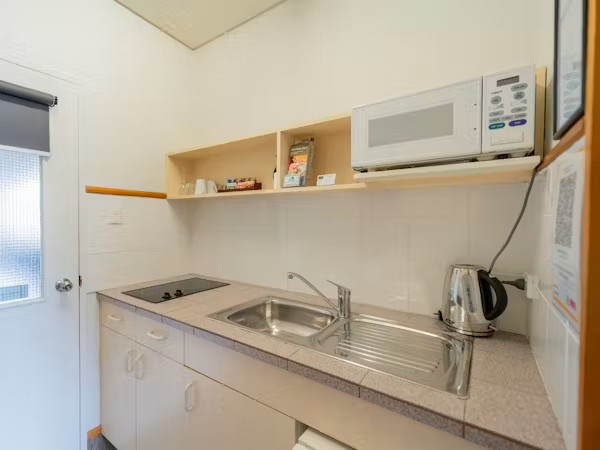 Asure Explorer Motel & Apartments