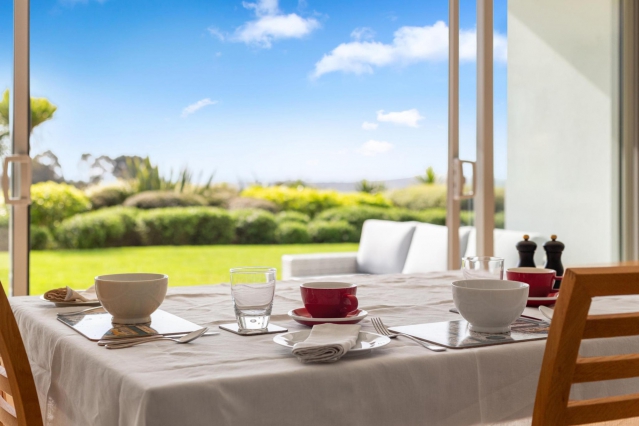 Aston Road Villa Bed and Breakfast