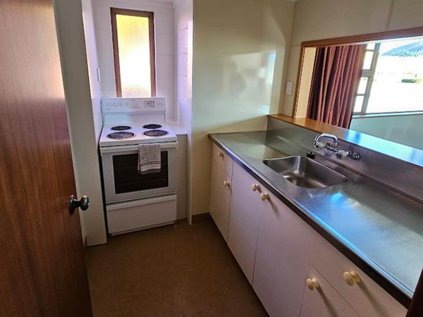 Discovery Country Time Hotel