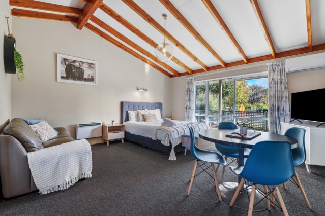 Tasman Holiday Parks - Te Anau