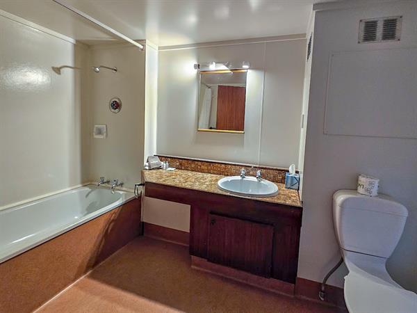 Discovery Country Time Hotel