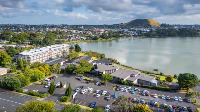 Waipuna Hotel & Conference Centre