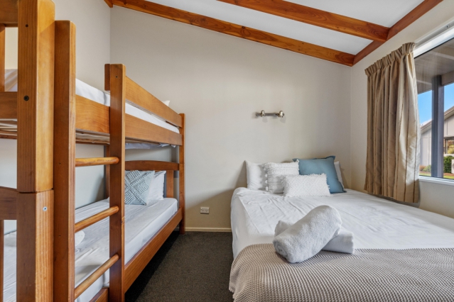 Tasman Holiday Parks - Te Anau