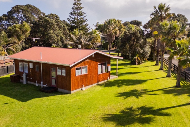 Ahipara Top 10 Holiday Park 