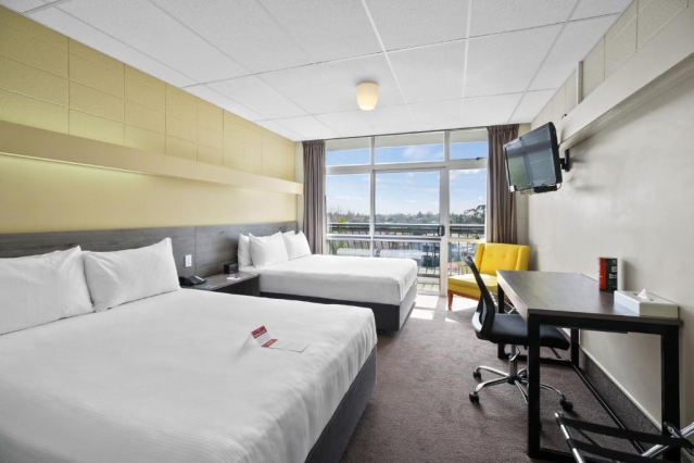 Heartland Ambassador (Hotel) Hamilton
