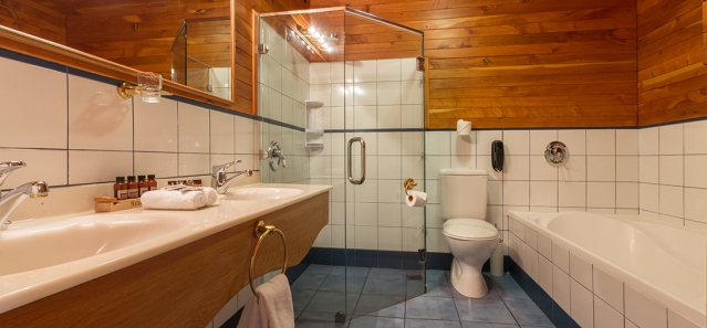 Powderhorn Chateau