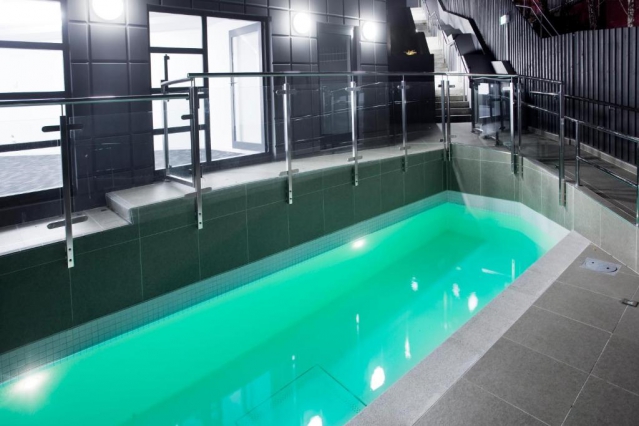 Nesuto St Martins Apartment Hotel