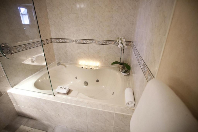 Distinction Coachman Hotel