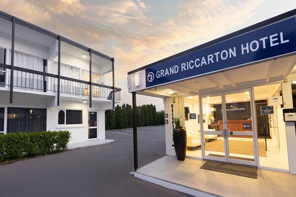 Grand Riccarton Hotel