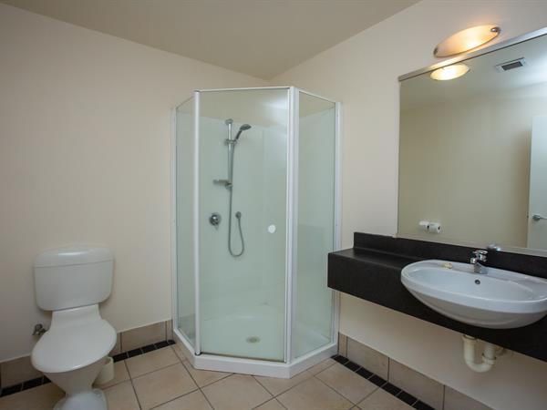 Distinction New Plymouth