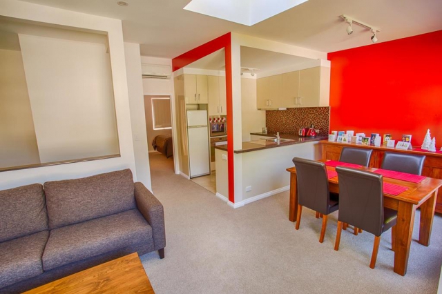 Penrich Court Apartments 