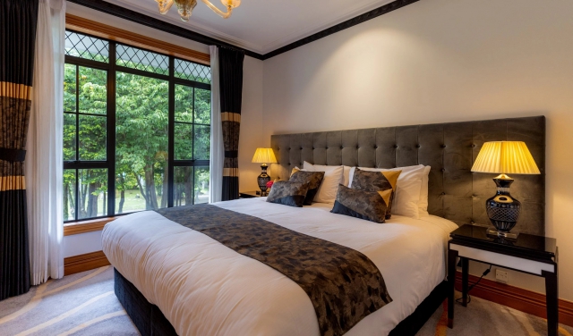 Hana Lodge