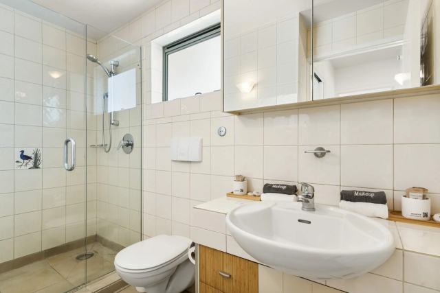 Beachfront on Waiheke 