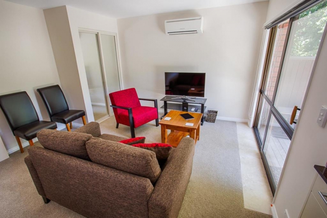 Penrich Court Apartments 
