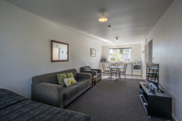Fitzherbert Court Motel 