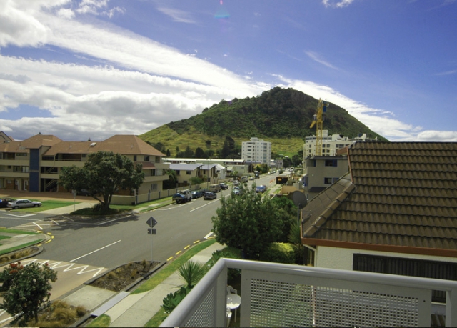 Atlas Suites & Apartments