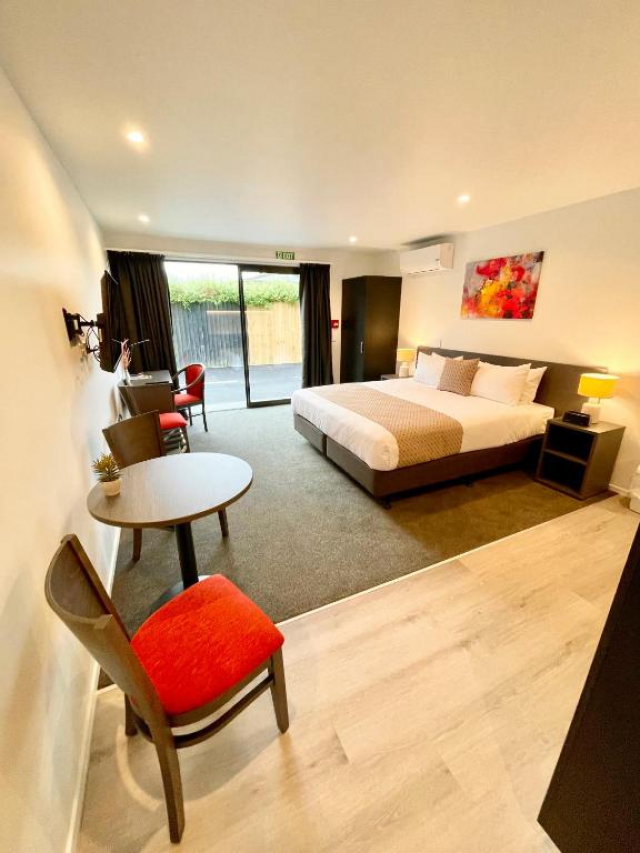 Carnmore Hagley Park