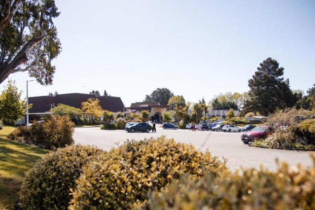 Ascot Park Hotel